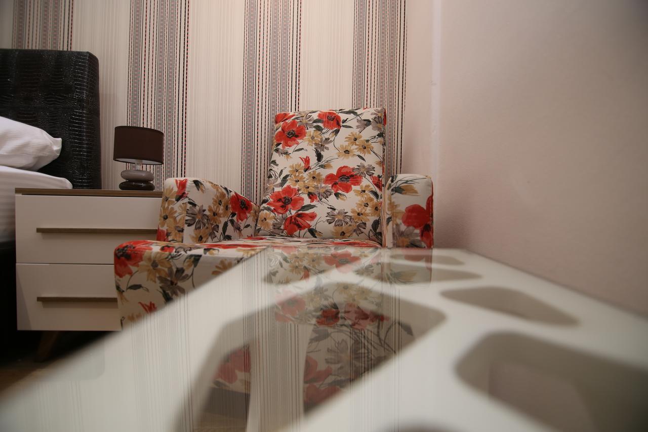 Motel One Sarajevo Bagian luar foto